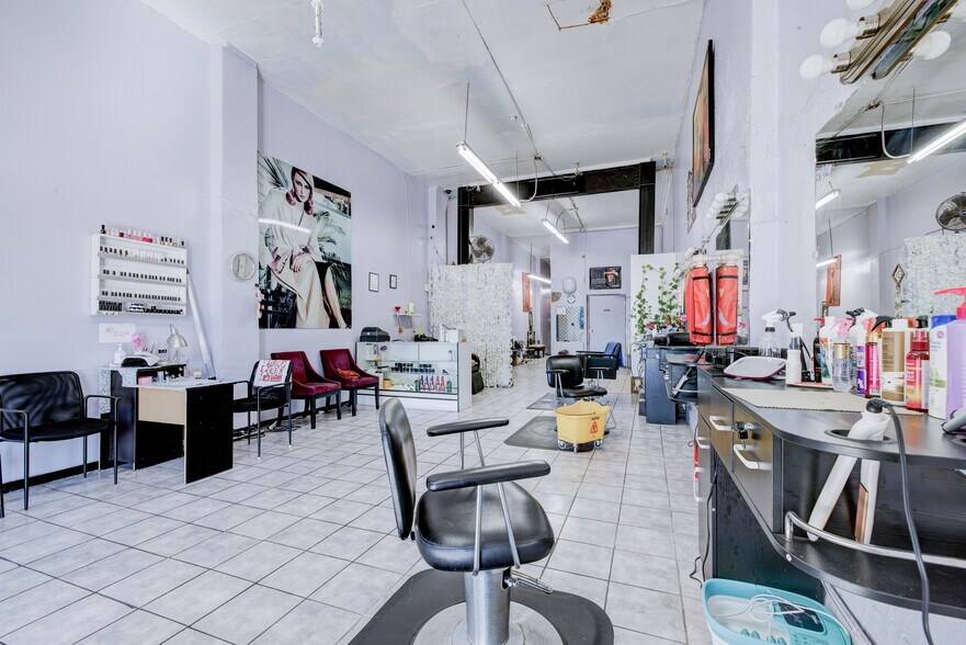 More Photos Of 2709 W Pico Blvd, Los Angeles Apartments For Sale