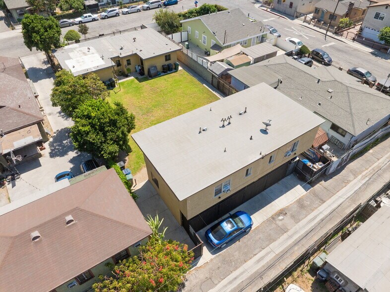 More Photos Of 5917 Converse Ave, Los Angeles Multifamily For Sale