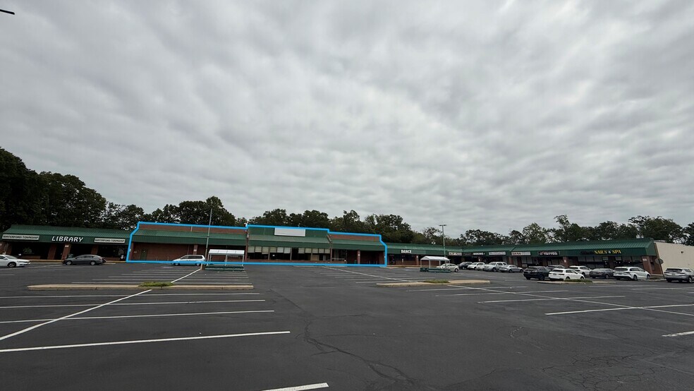 More Photos Of 386 White Horse Pike, Atco Unknown For Lease