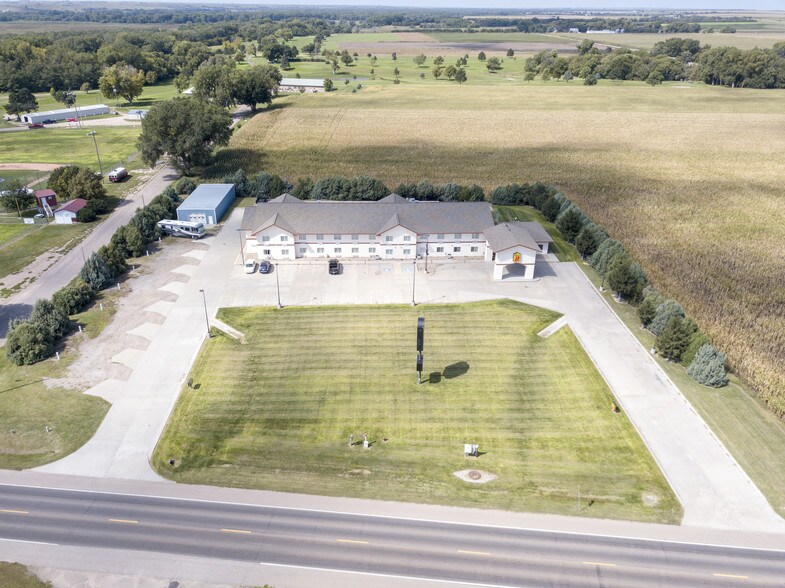 More Photos Of 305 Highway 183, Alma Hotel For Sale