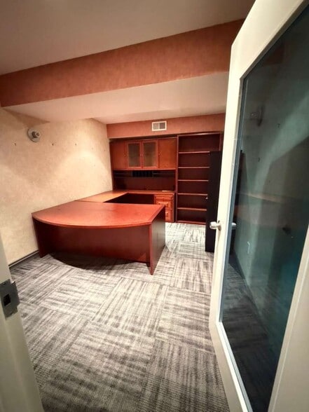 More Photos Of 39 Smith Ave, Mount Kisco Medical For Lease