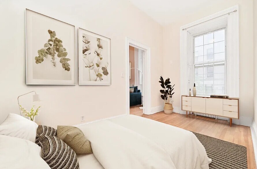 More Photos Of 25 E 38th St, New York Apartments For Sale