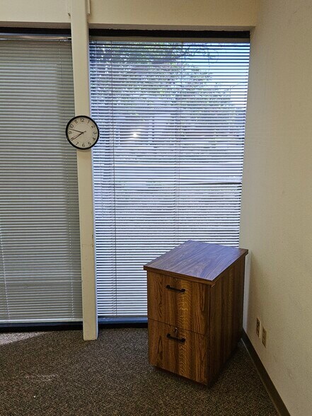 More Photos Of 5510 Skylane Blvd, Santa Rosa Office For Lease