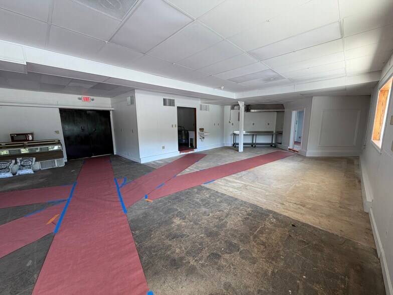 More Photos Of 11321 Jefferies Hwy, Walterboro General Retail For Sale