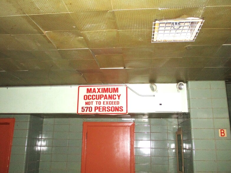 More Photos Of 237 Jerome St, Brooklyn Schools For Lease