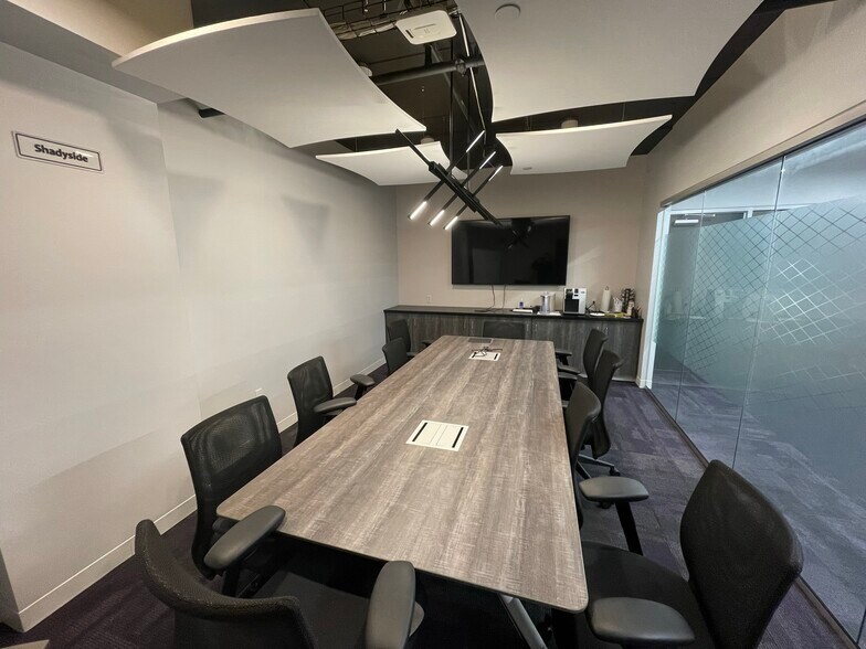 More Photos Of 211 N Whitfield St, Pittsburgh Office For Lease