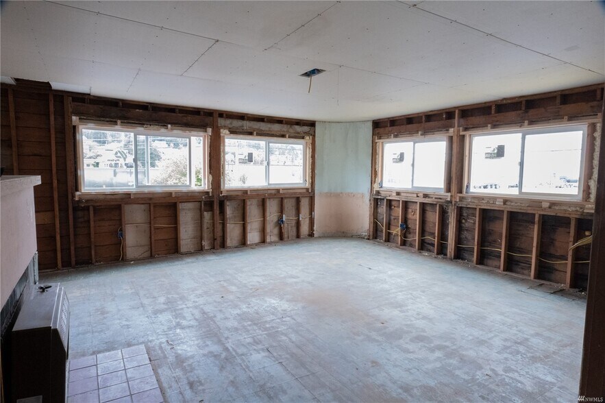 More Photos Of 614 NW Folsom St, Chehalis Office Residential For Sale