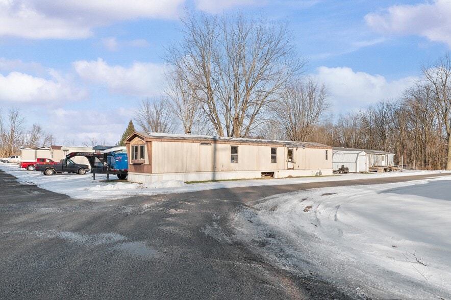 More Photos Of 6029 E 200 N, Monticello Manufactured Housing Mobile Home Park For Sale