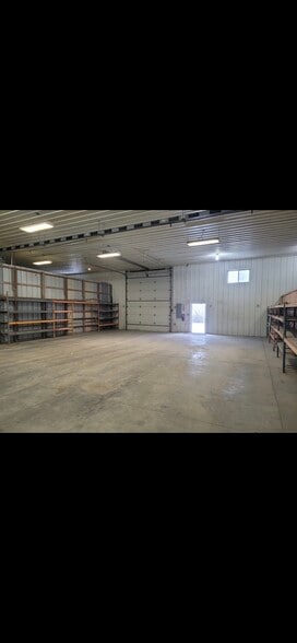 More Photos Of 1050 E H Hwy, Liberty Unknown For Lease