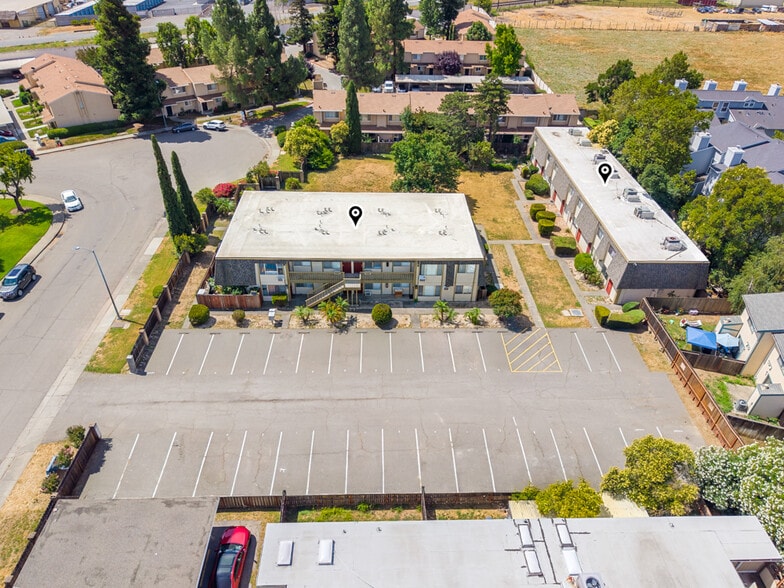 More Photos Of 1955 Grande Cir, Fairfield Apartments For Sale