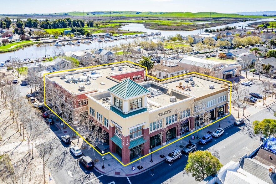 More Photos Of 700 Main St, Suisun City Storefront Retail Office For Sale