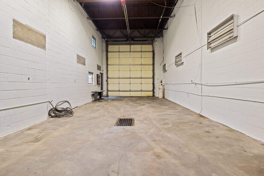 More Photos Of 1436 Scottsville Rd, Rochester Industrial For Sale