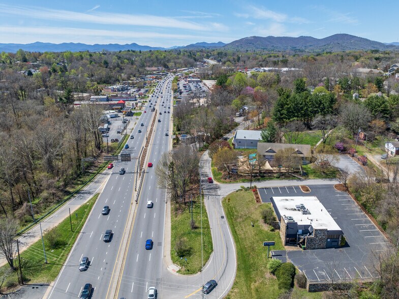 More Photos Of 1 Hansel Ave, Asheville Office For Sale