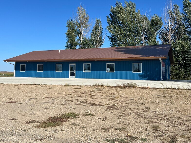 More Photos Of 14096 446th Ave, Waubay General Retail For Sale