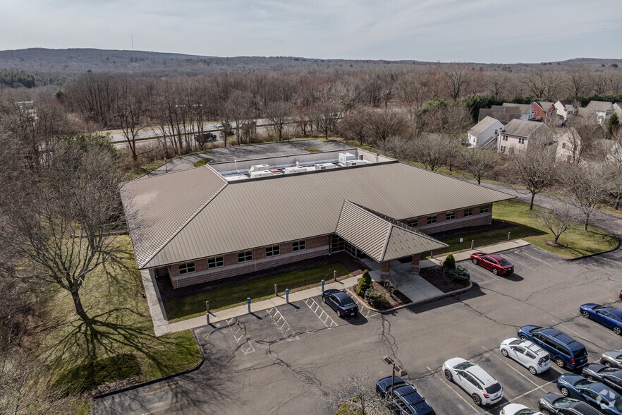 More Photos Of 8 Keynote Dr, Vernon Medical For Lease