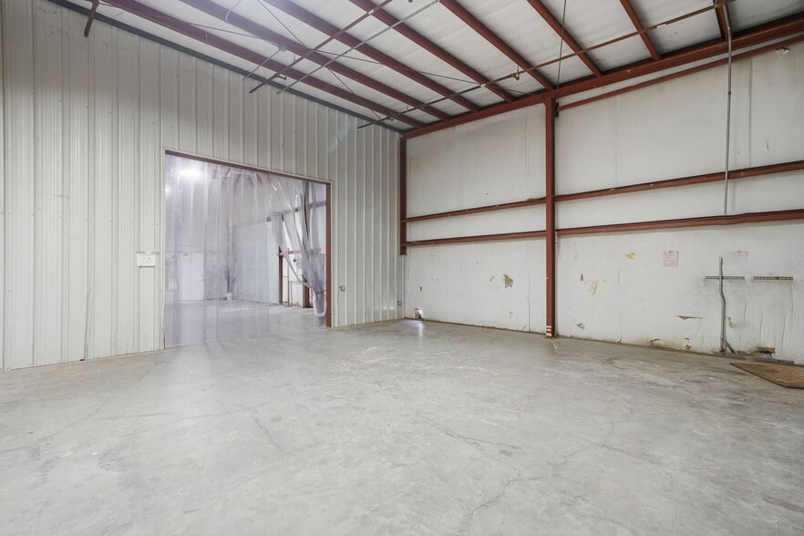 More Photos Of 1449 Field Park Cir, Marietta Warehouse For Sale