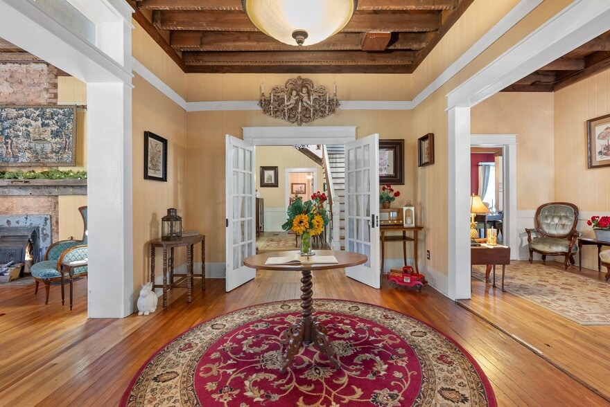 More Photos Of 207 W 2nd Ave, Easley Hospitality For Sale