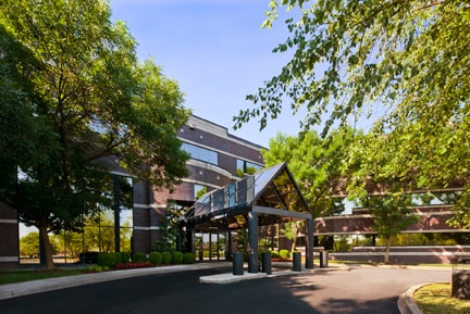 More Photos Of 6400 Dutchmans Pky, Louisville Unknown For Lease