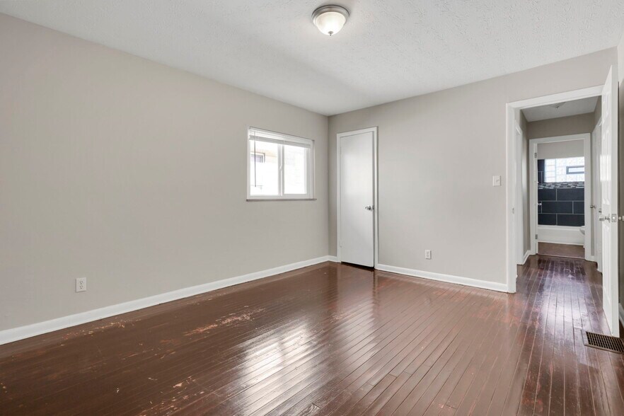 More Photos Of 1865-1867 Agler Rd, Columbus Multifamily For Sale