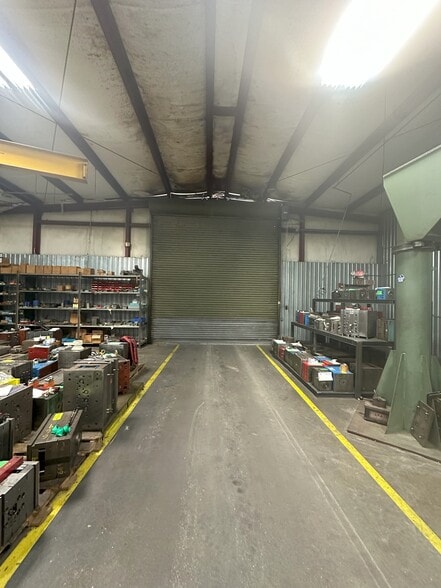 More Photos Of 13026 Rosecrest Dr, Houston Warehouse For Sale