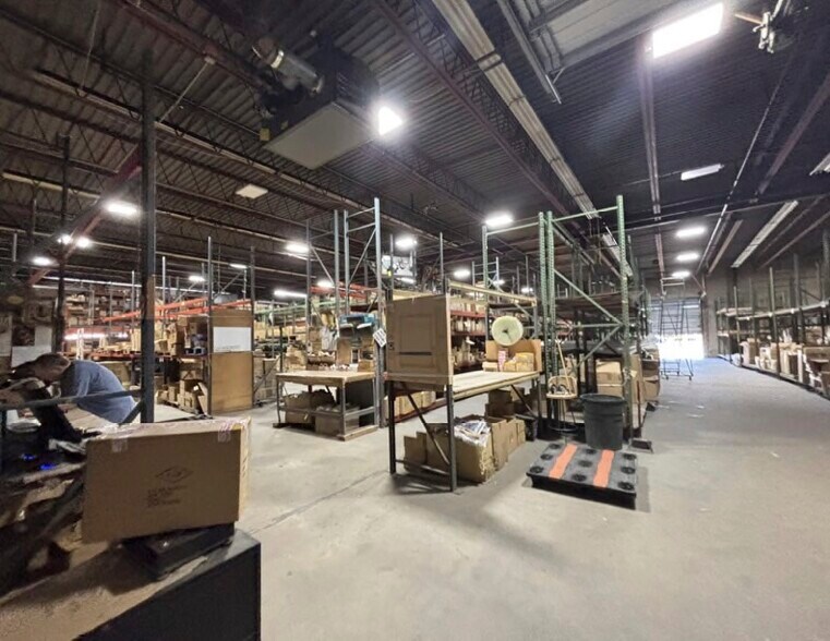 More Photos Of 1064 Route 109, Lindenhurst Warehouse For Lease
