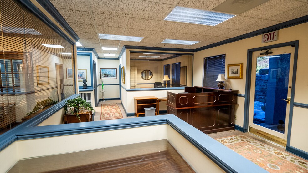 More Photos Of 1820 The Exchange SE, Atlanta Office For Sale