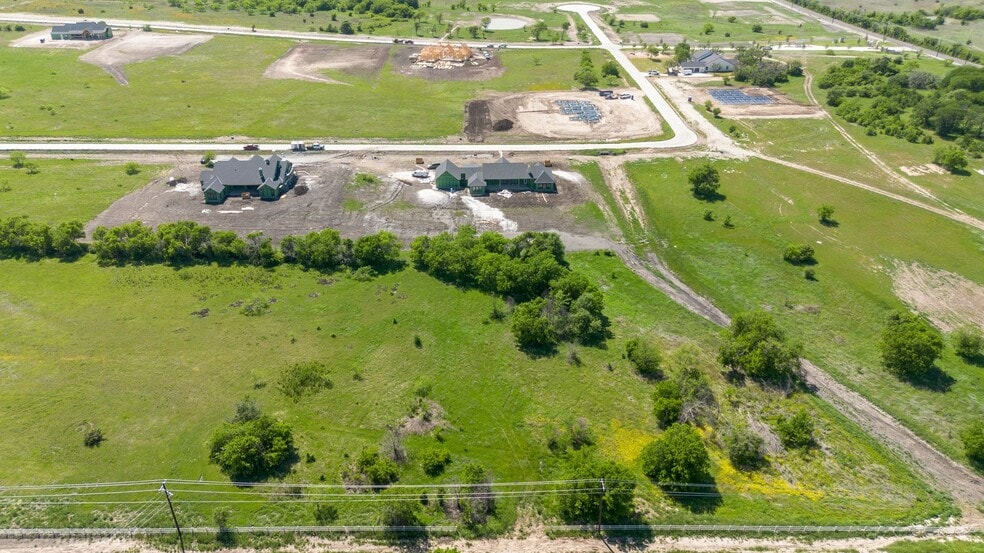 More Photos Of 613 Savage Ln, Aledo Land For Sale