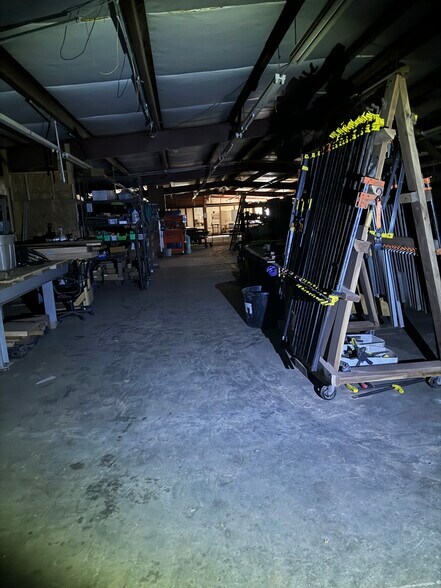 More Photos Of 10305 County Road 51, Lexington Light Distribution For Sale