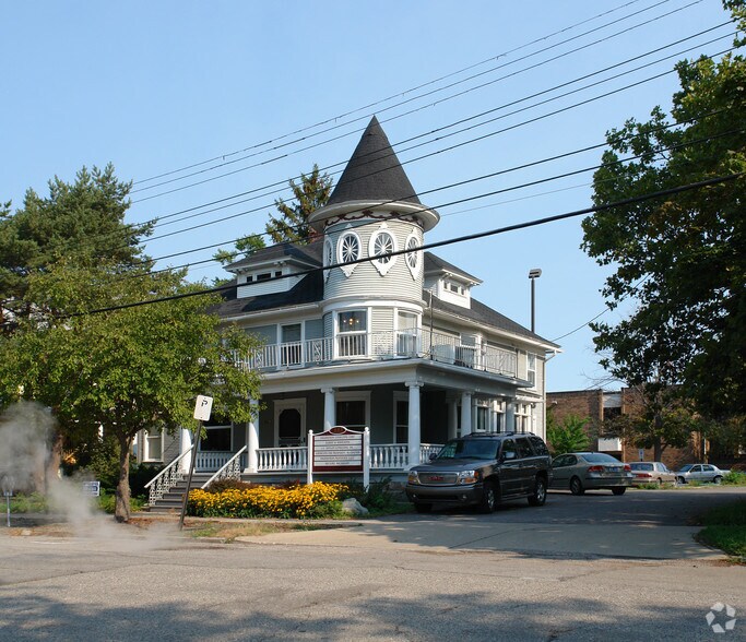 Primary Photo Of 222 W Genesee St, Lansing Office For Sale