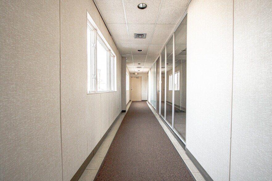 More Photos Of 3533 S Archer Ave, Chicago Office For Lease