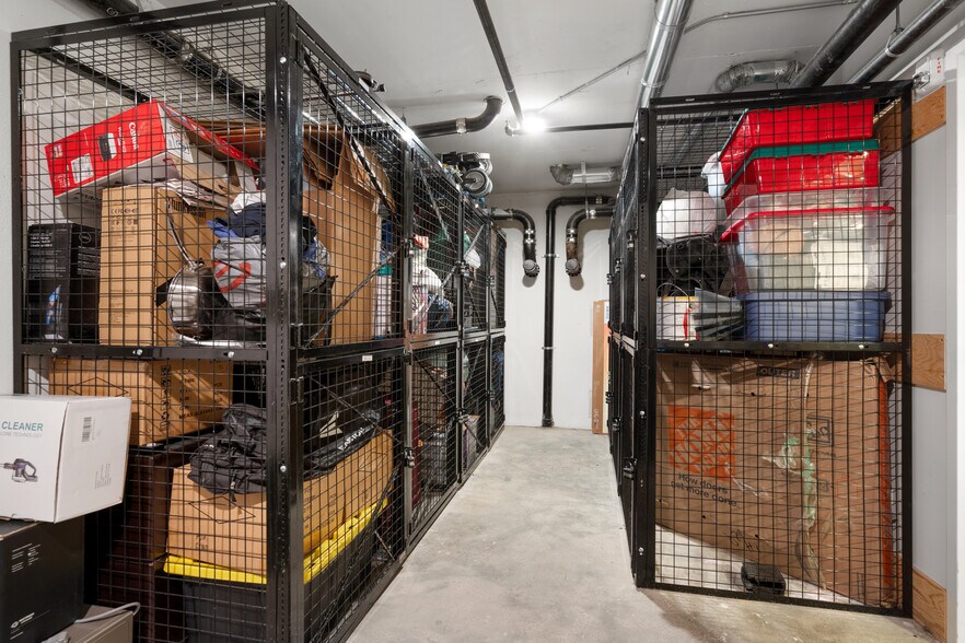 More Photos Of 824 Hyde St, San Francisco Apartments For Sale