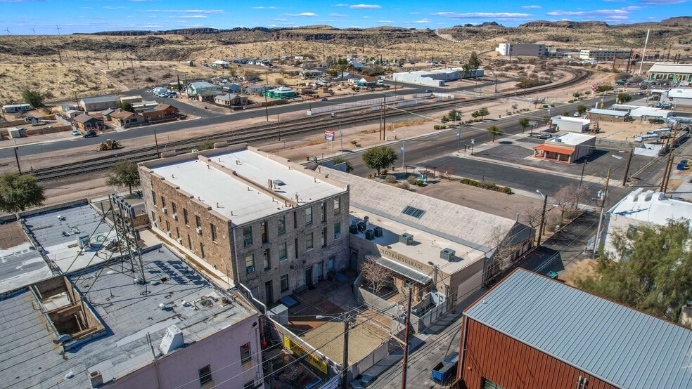 More Photos Of 315 E Andy Devine Ave, Kingman Hotel For Sale