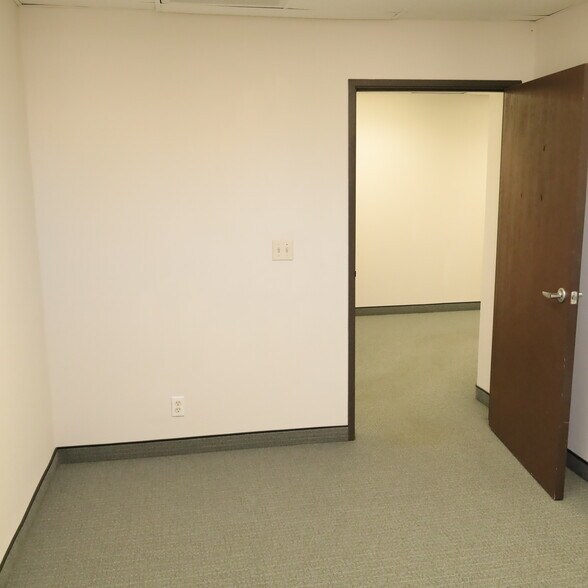 More Photos Of 15455 Red Hill Ave, Tustin Light Distribution For Lease