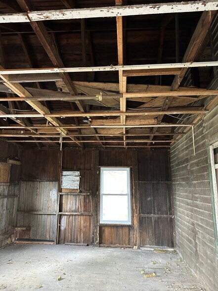 More Photos Of 75 School St, North Brookfield Multifamily For Sale