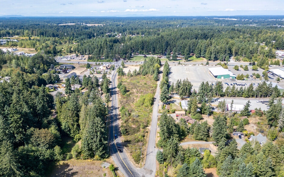 More Photos Of 10301 Eustis Hunt Rd E, Graham Land For Sale