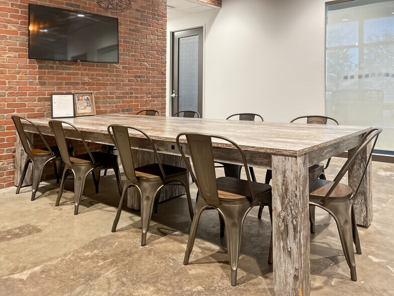 More Photos Of 9800 Hillwood Pky, Fort Worth Coworking Space