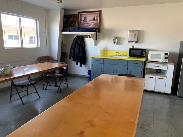 More Photos Of 10537 Boone Dr, Sultana Refrigeration Cold Storage For Sale