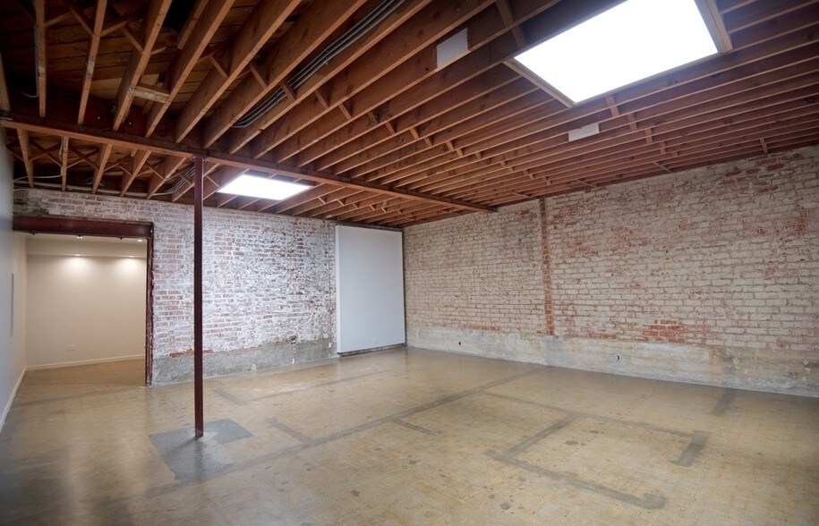 Primary Photo Of 8740 S Sepulveda Blvd, Los Angeles Storefront Retail Office For Lease