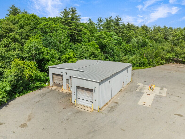 More Photos Of 49 McGrath Rd, Dracut Truck Terminal For Lease