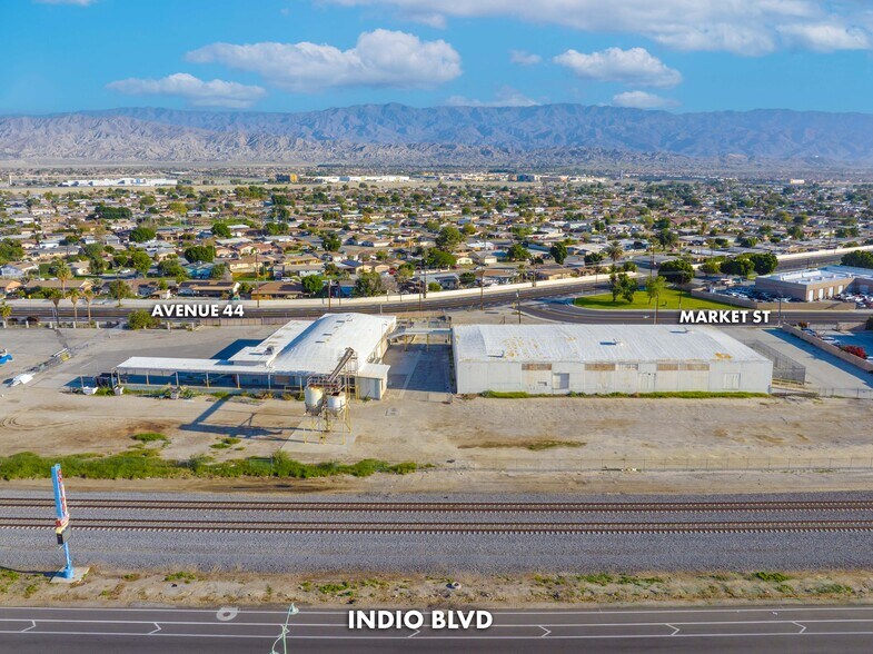 More Photos Of 82219 Market St, Indio Warehouse For Sale