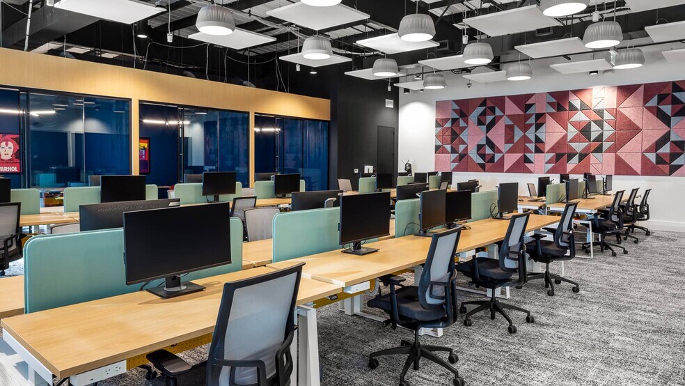 More Photos Of 3901 Woodbury Dr, Austin Loft Creative Space For Sale