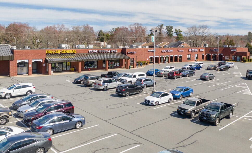 More Photos Of 569-627 Frost Ave, Warrenton Unknown For Lease