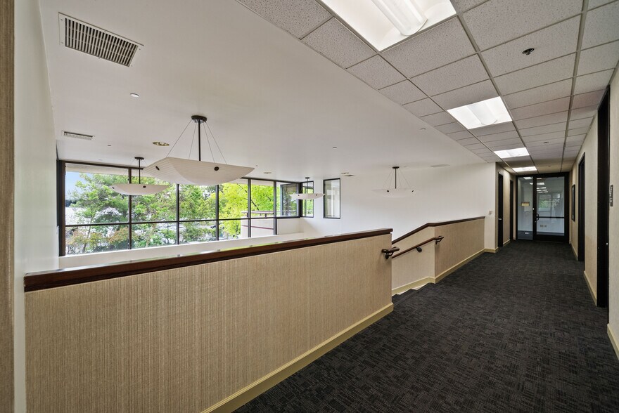 More Photos Of 3235 Kifer Rd, Santa Clara Office For Sale