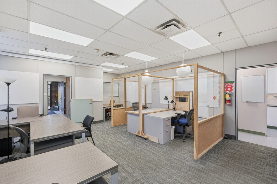 More Photos Of 40 Butterick Rd, Toronto Manufacturing For Sale