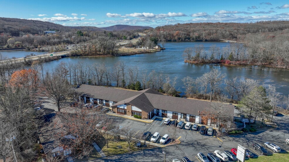 More Photos Of 505 NYS RTE 208, Monroe Medical For Lease