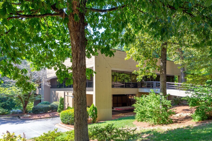 More Photos Of 1675 Terrell Mill Rd, Marietta Office For Lease