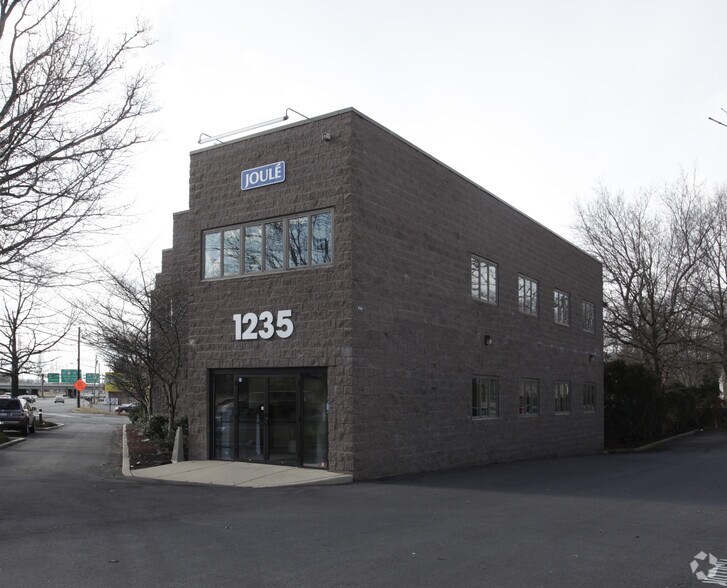 More Photos Of 1235 US 1, Edison Office For Sale