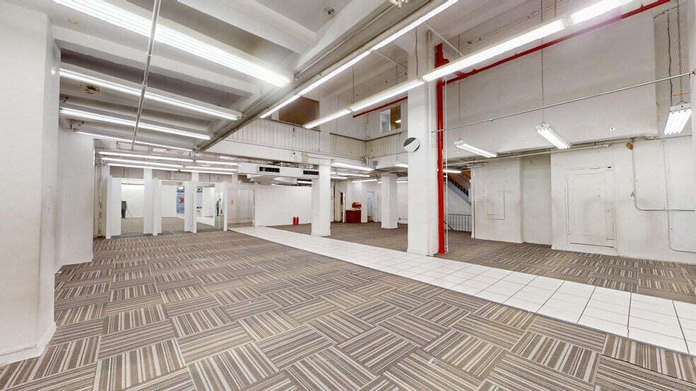 More Photos Of 49 W 38th St, New York Office For Lease