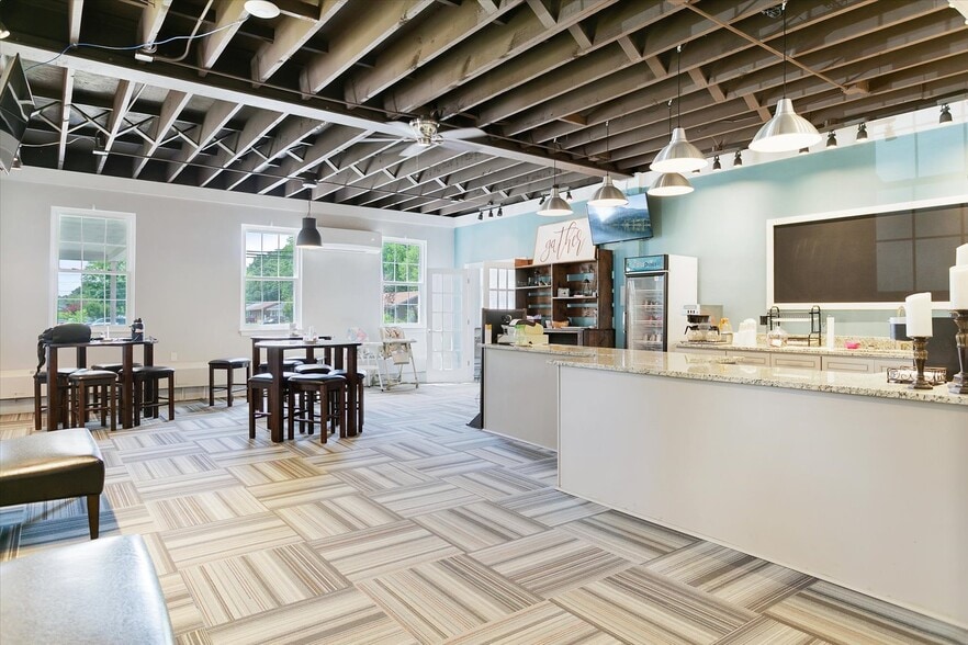 More Photos Of 1228 Todds Ln, Hampton Religious Facility For Sale