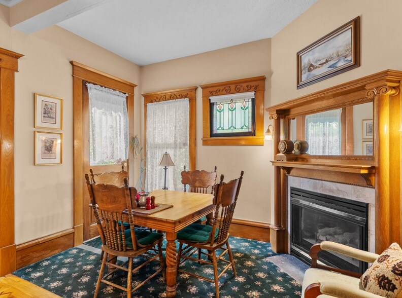 More Photos Of 908 Michigan St, Sturgeon Bay Hospitality For Sale